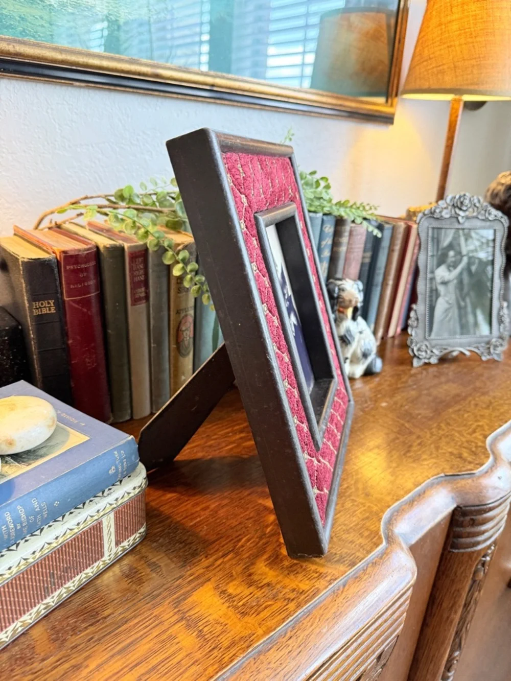 Vintage Gothic Red Quilted Velvet Picture Frame with Black Cat